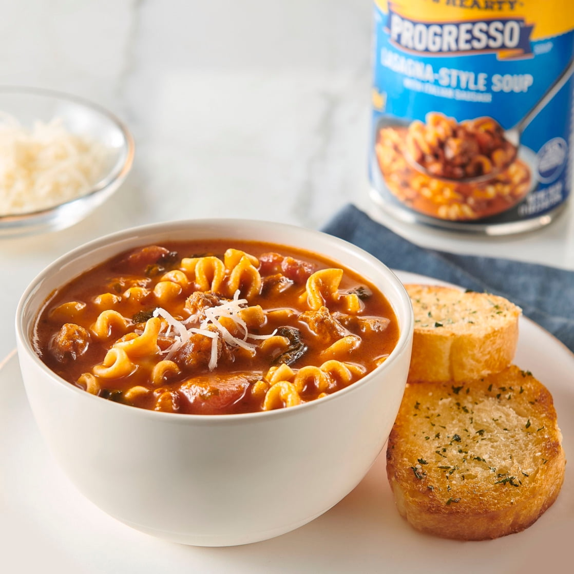 Progresso Rich & Hearty, Lasagna-Style Soup With Italian Sausage, Canned Soup, 18.5 oz.